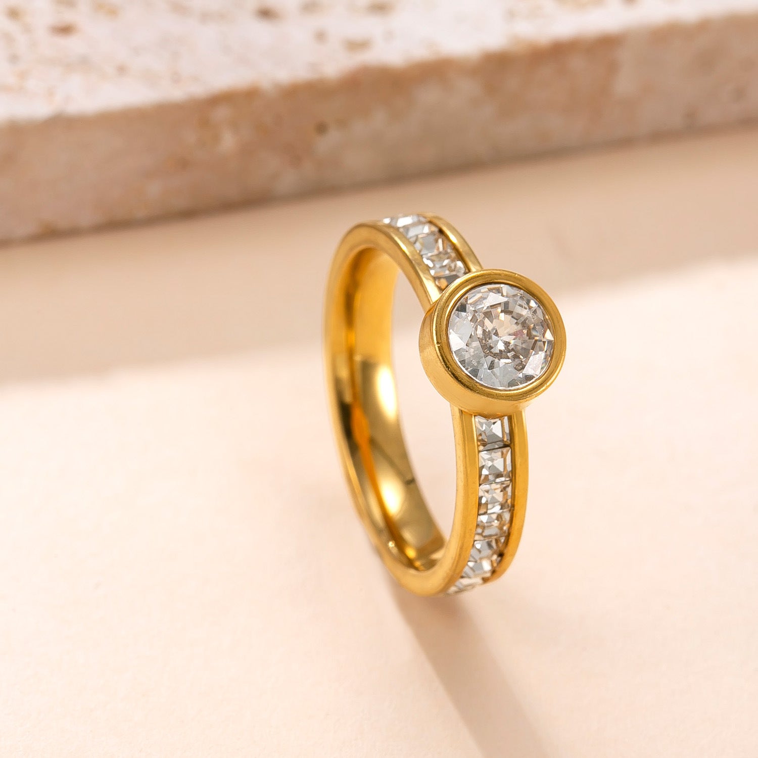 Collection Eclipse : Bague L’Anneau de Saturne en acier inoxydable